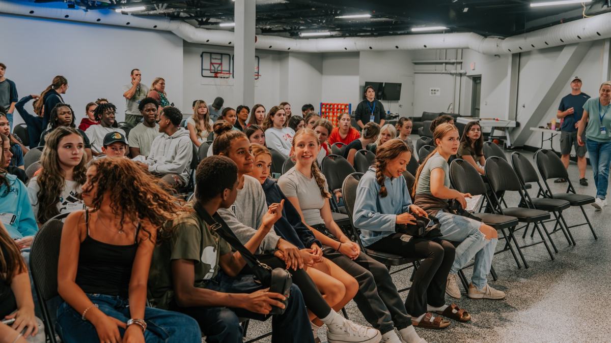 A room full of Tidal Youth students on a Wednesday night